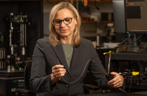 University of Arizona BIO5 Institute Director Jennifer Barton and her high-resolution falloposcope